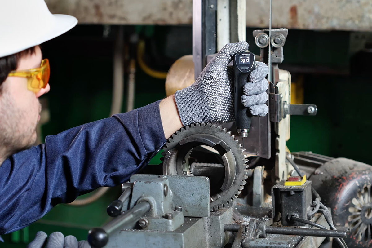 Lab UCI Pro Full featured hardness tester without a smartphone Small